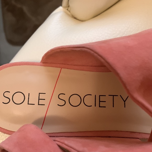 Sole Society very sexy ankle strap sandals - Picture 3 of 4